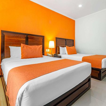 Comfort Inn Cancun Aeropuerto Exteriör bild