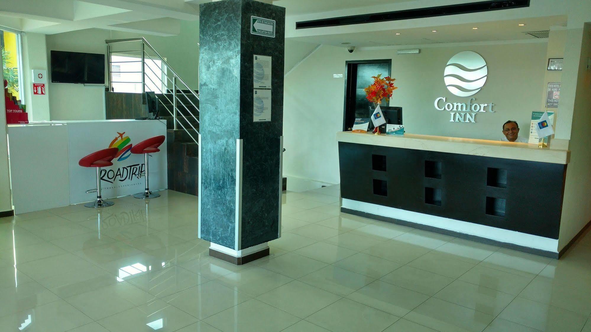 Comfort Inn Cancun Aeropuerto Exteriör bild